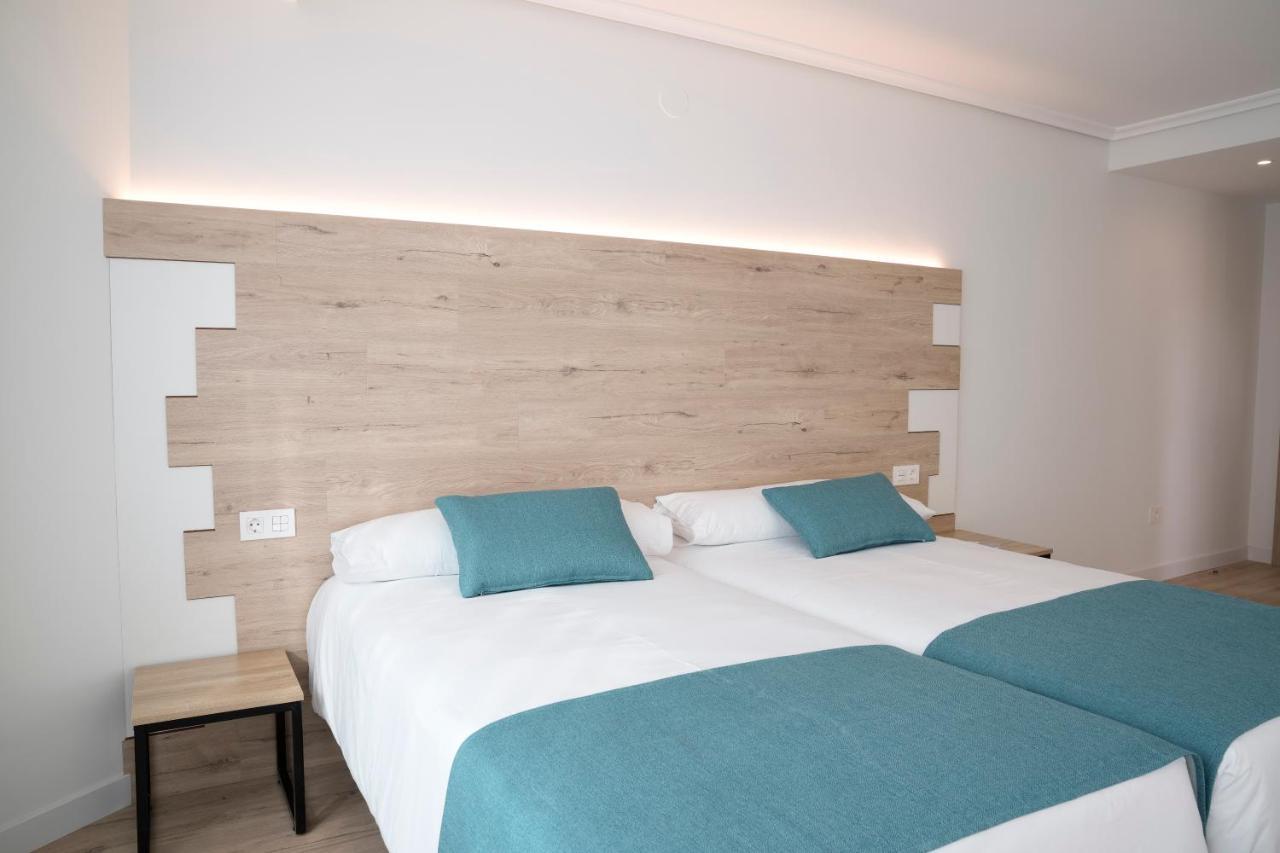 Hotel Vida Finisterre Centro Bagian luar foto