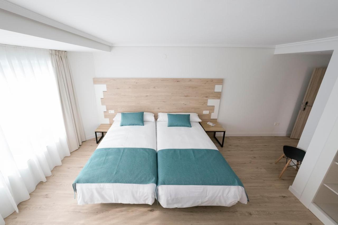 Hotel Vida Finisterre Centro Bagian luar foto