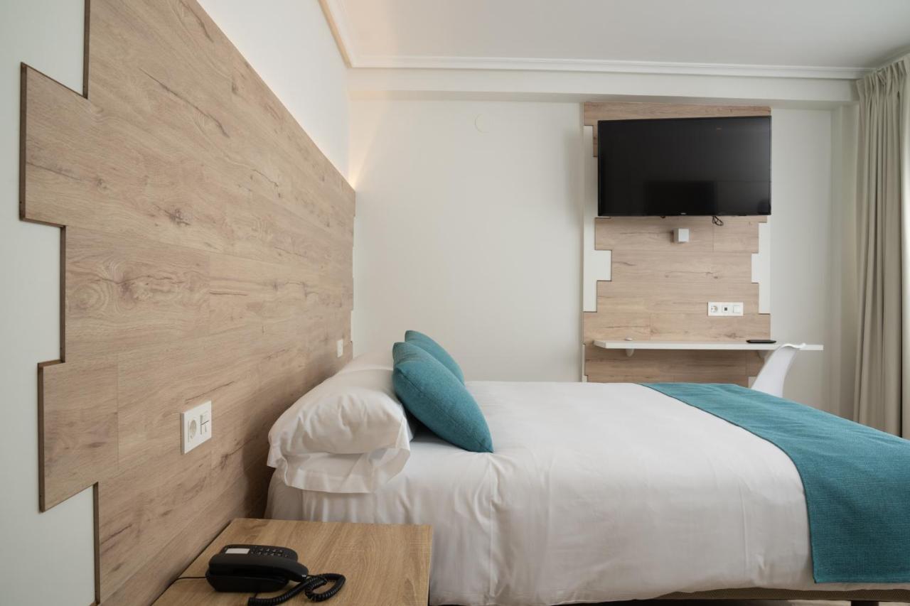 Hotel Vida Finisterre Centro Bagian luar foto